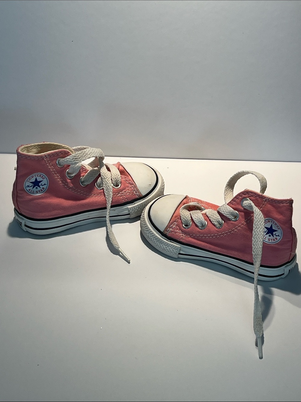 Converse Kids Pink High-Top Chuck Taylor Sneakers